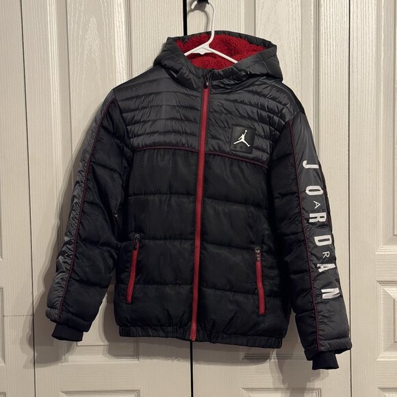 Nike Air Jordan Boys’ Jumpman Puffer Coat - Size Youth Large - Picture 1 of 5